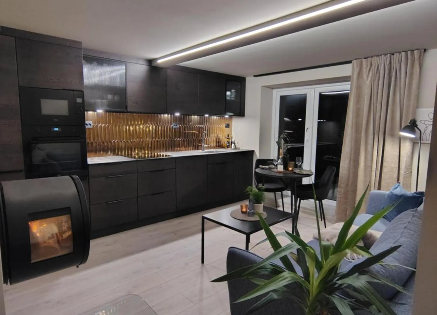 Comfort Apartment In Lone Only 20 Minutes Away From The Heart Of The City! 베르겐