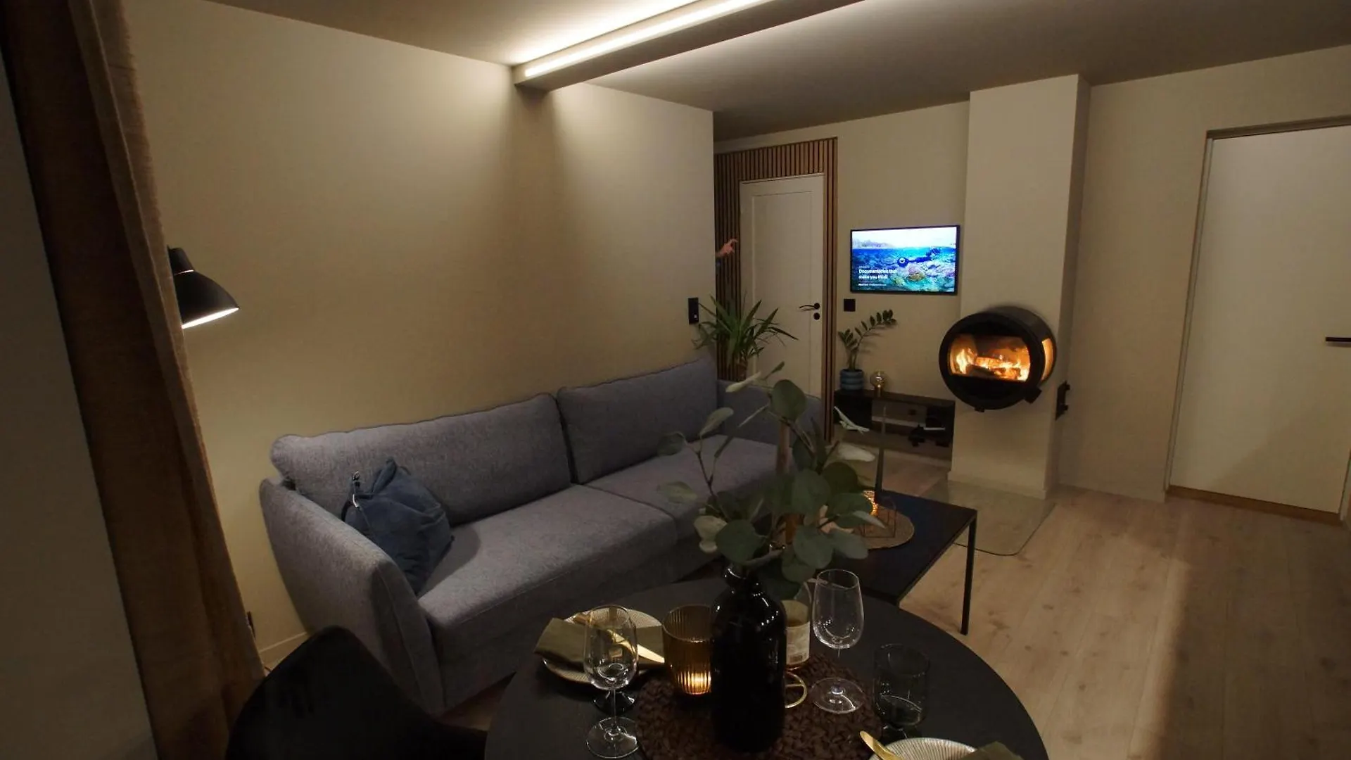 Comfort Apartment In Lone Only 20 Minutes Away From The Heart Of The City! 베르겐 노르웨이